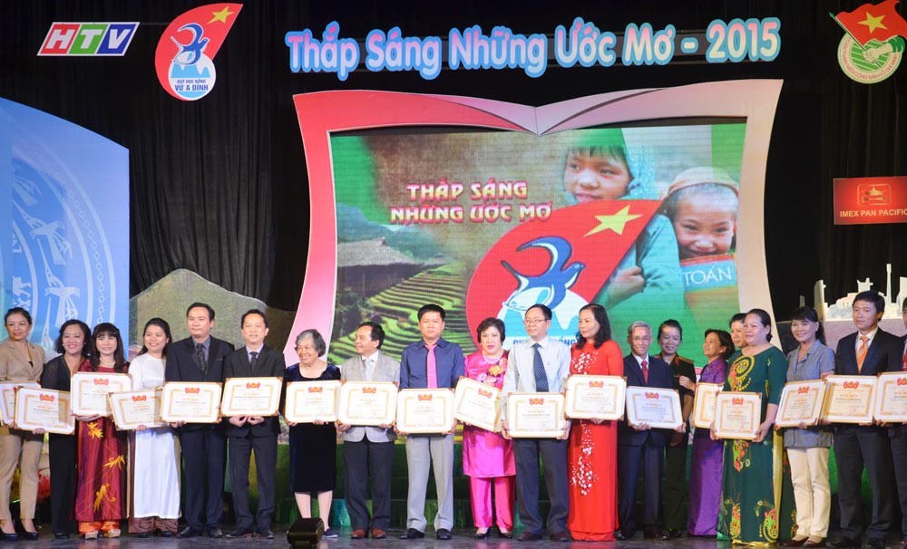Thap-sang-nhung-uoc-mo.jpg_112