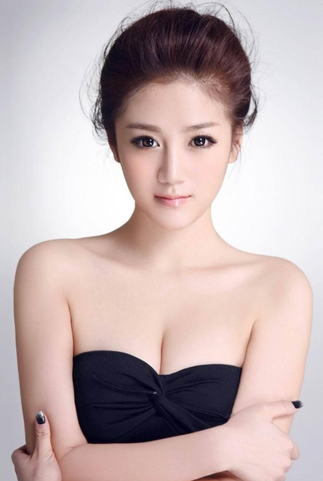 Nâng ngực có đẹp không