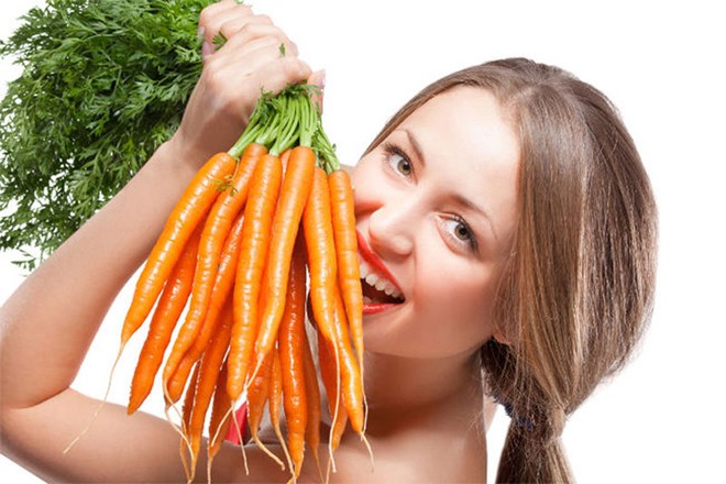 Khám phá bí quyết làm đẹp từ củ cà rốt Khám phá bí quyết làm đẹp từ củ cà rốt
