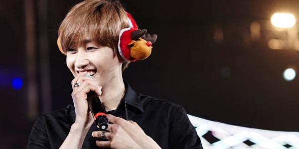 Eunhyuk cắt mí Eunhyuk cắt mí