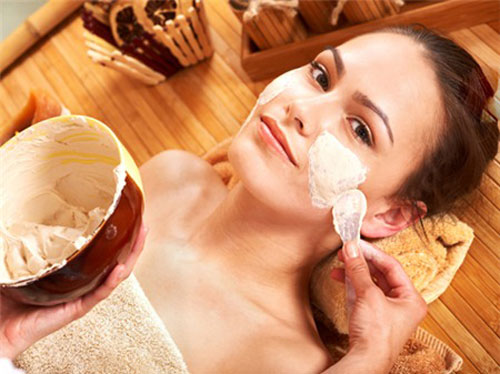 Mách bạn bí quyết dưỡng trắng da toàn thân với cám gạo Mách bạn bí quyết dưỡng trắng da toàn thân với cám gạo