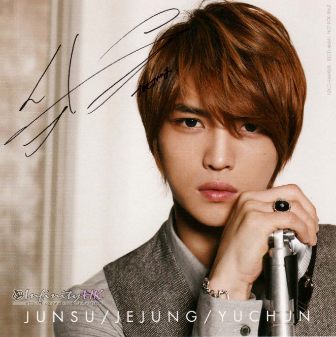 JaeJoong cắt mí
