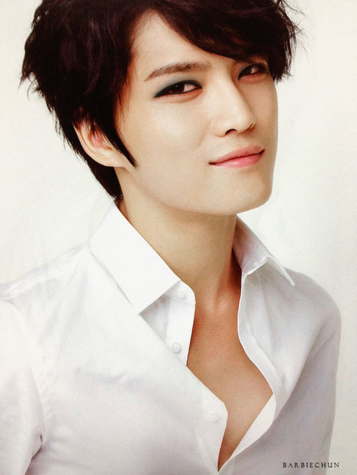 JaeJoong cắt mí