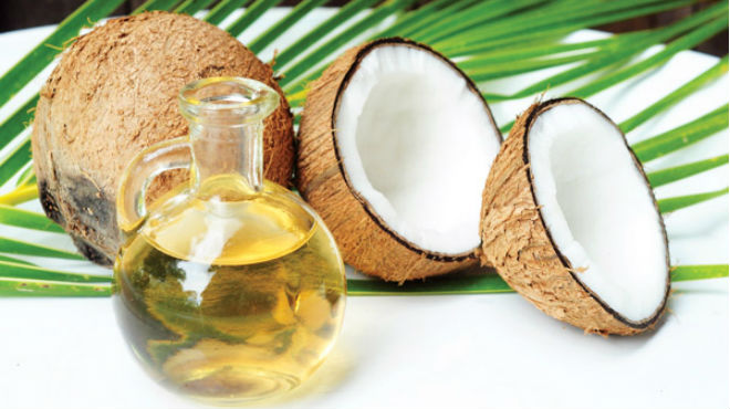 Khám phá các công thức làm đẹp từ dầu dừa