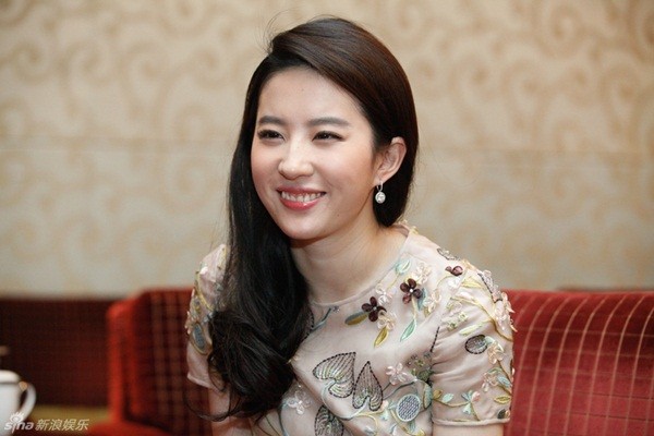 Phẫu thuật chữa cười hở lợi có đau không