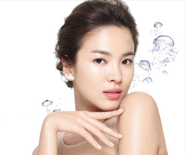 Bấm mí sưng mấy ngày