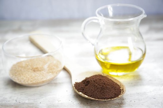 Làm căng da mặt bằng dầu oliu Làm căng da mặt bằng dầu oliu