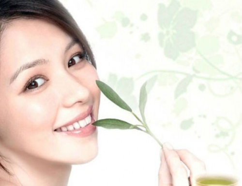 Khám phá công dụng làm đẹp của trà xanh