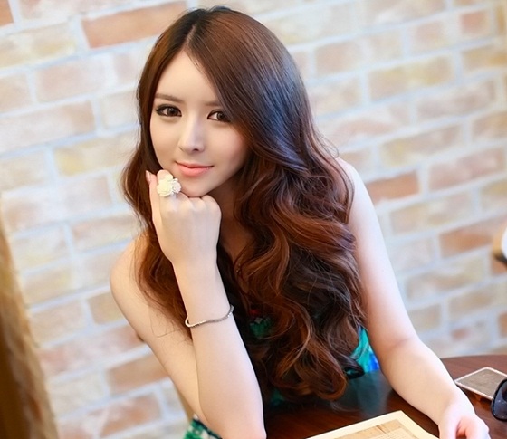 Gợi ý kiểu tóc đẹp cho cô nàng mũi tẹt