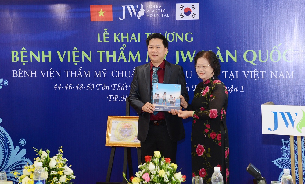 khai truong jw