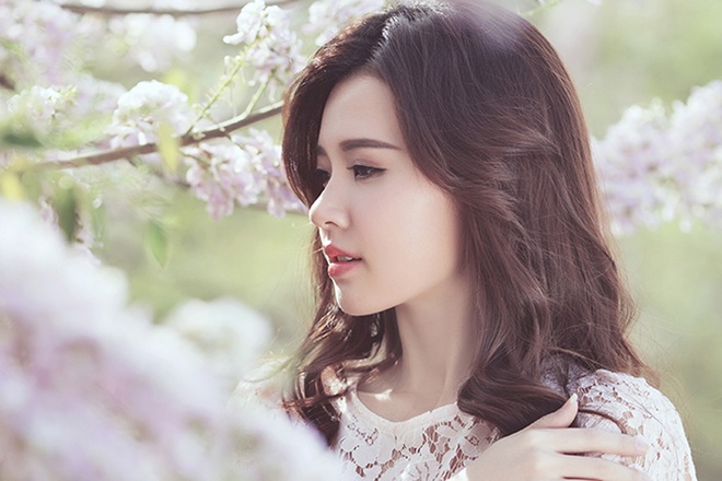 Mũi đẹp tự nhiên đáng mơ ước của sao nữ Việt