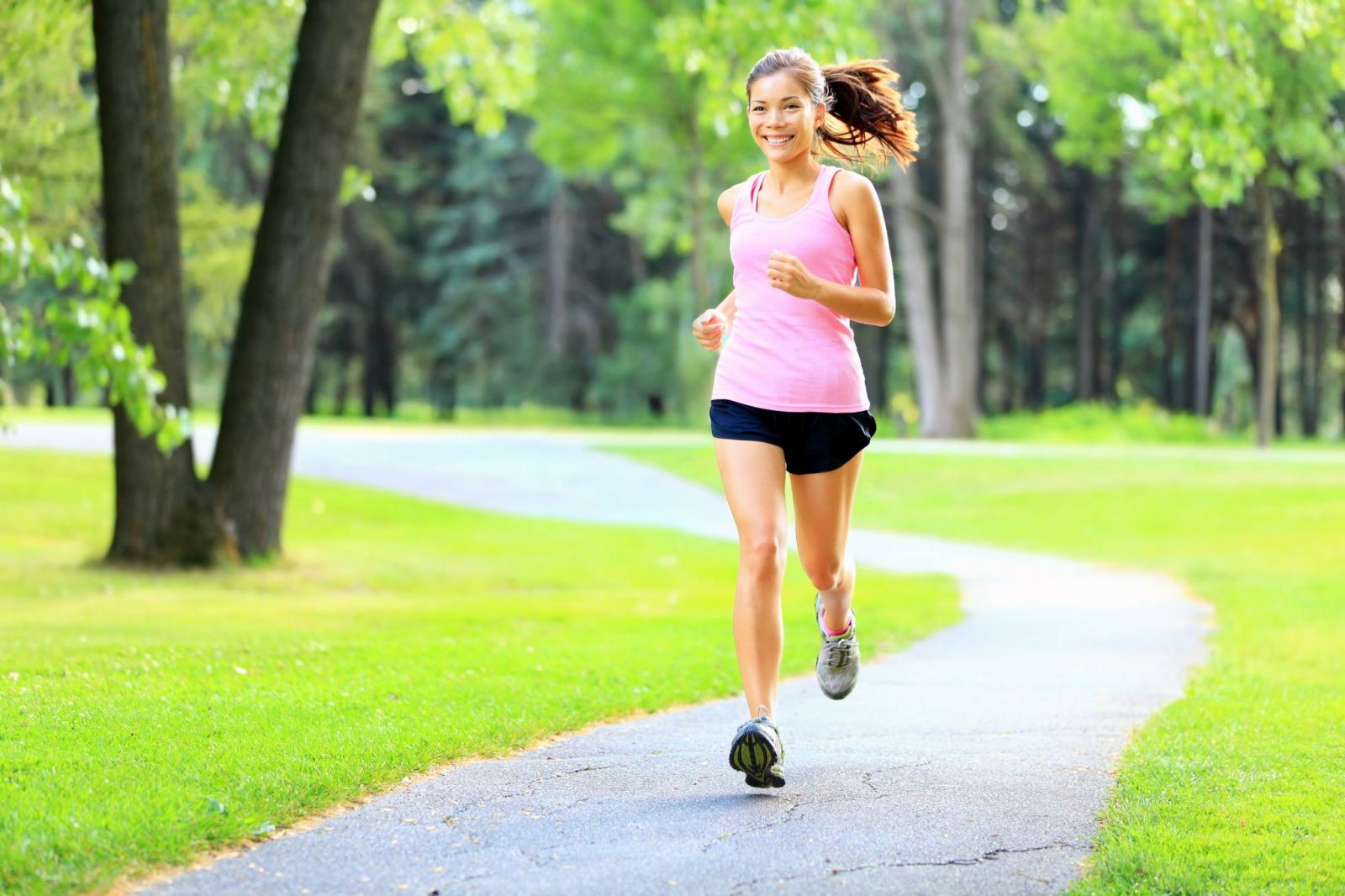 Cách làm đẹp vòng 1 sau sinh hiệu quả