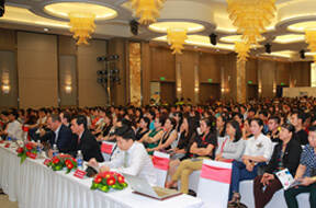 Hội thảo xu hướng làm đẹp tại Rex Hotel -  2013