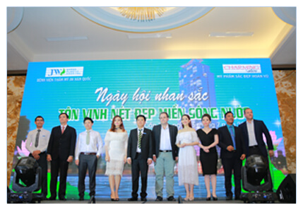 Ngày hội tôn vinh nét đẹp miền sông nước