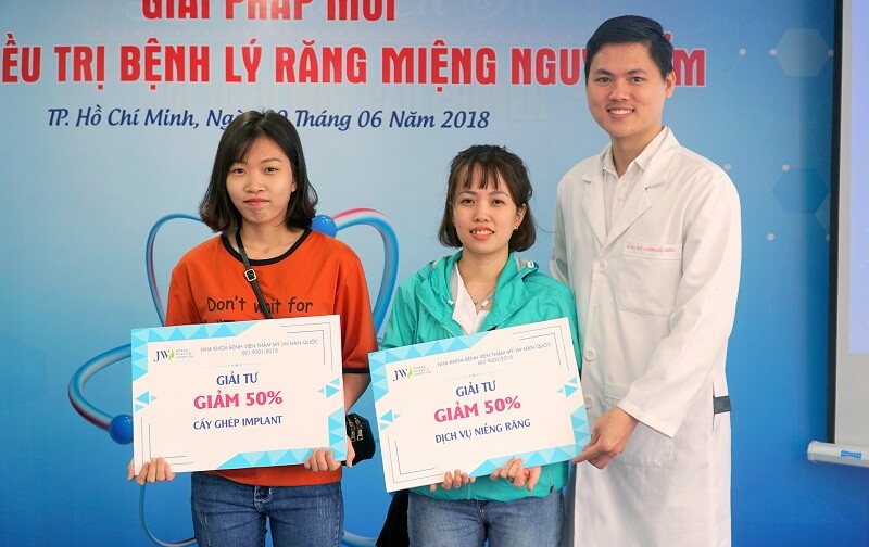Hoi-thao-nha-khoa-jw-9