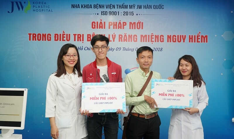 Hoi-thao-nha-khoa-jw-10