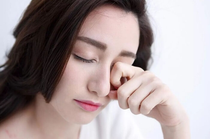 Cách chăm sóc sau khi cắt mí mắt_5