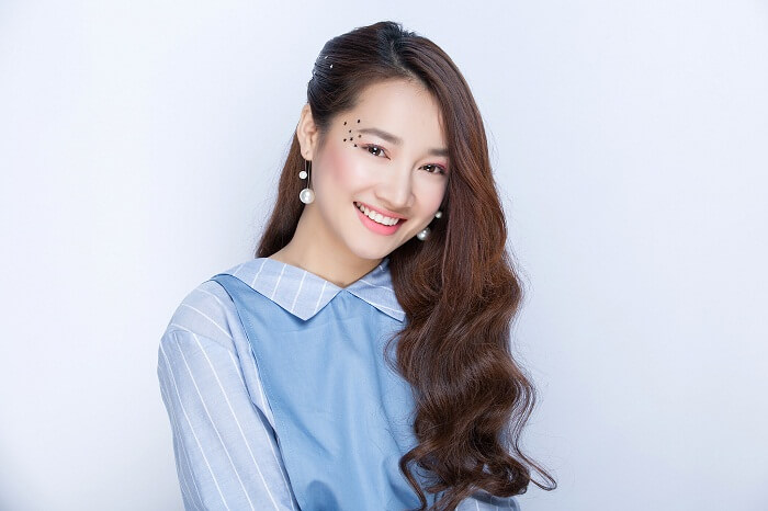 Nhã Phương sửa mũi xinh đẹp hơn bội phần