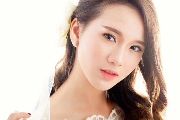 treo chân mày giữ được bao lâu