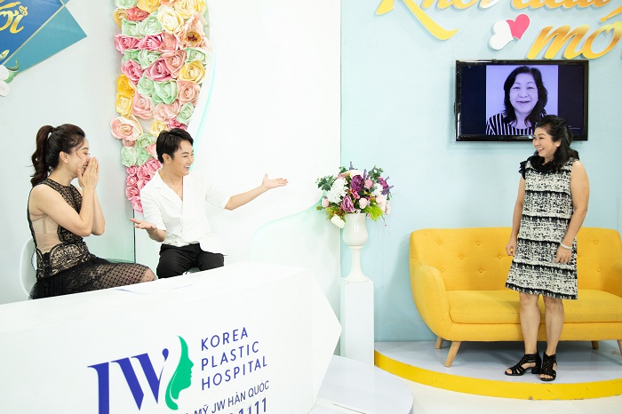 https://thammyhanquoc.vn/ca-si-dong-quan-vo-oa-truoc-nu-cuoi-tuoi-tre-cua-nguoi-phu-nu-u50-6
