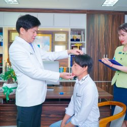 Bác sĩ Tú Dung và anh Mến với hành trình 365 ngày thay đổi diện mạo