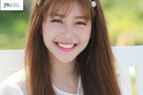 Phu nu cam nhon