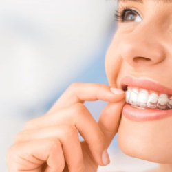 Răng yếu có niềng răng được không?