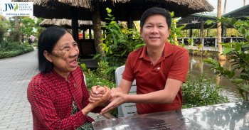 cô Màng Miền Tây