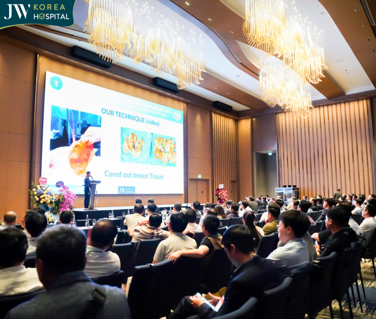 Bác sĩ JW vinh dự báo cáo chuyên đề hội nghị HPASS 2025