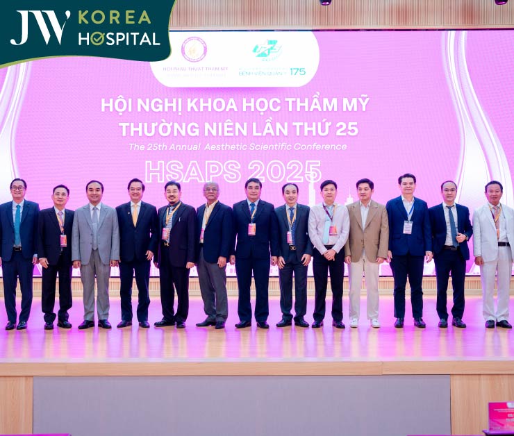 bác sĩ Tú Dung sánh vai cùng các chuyên gia khác tại Hội nghị HSAPS 2025